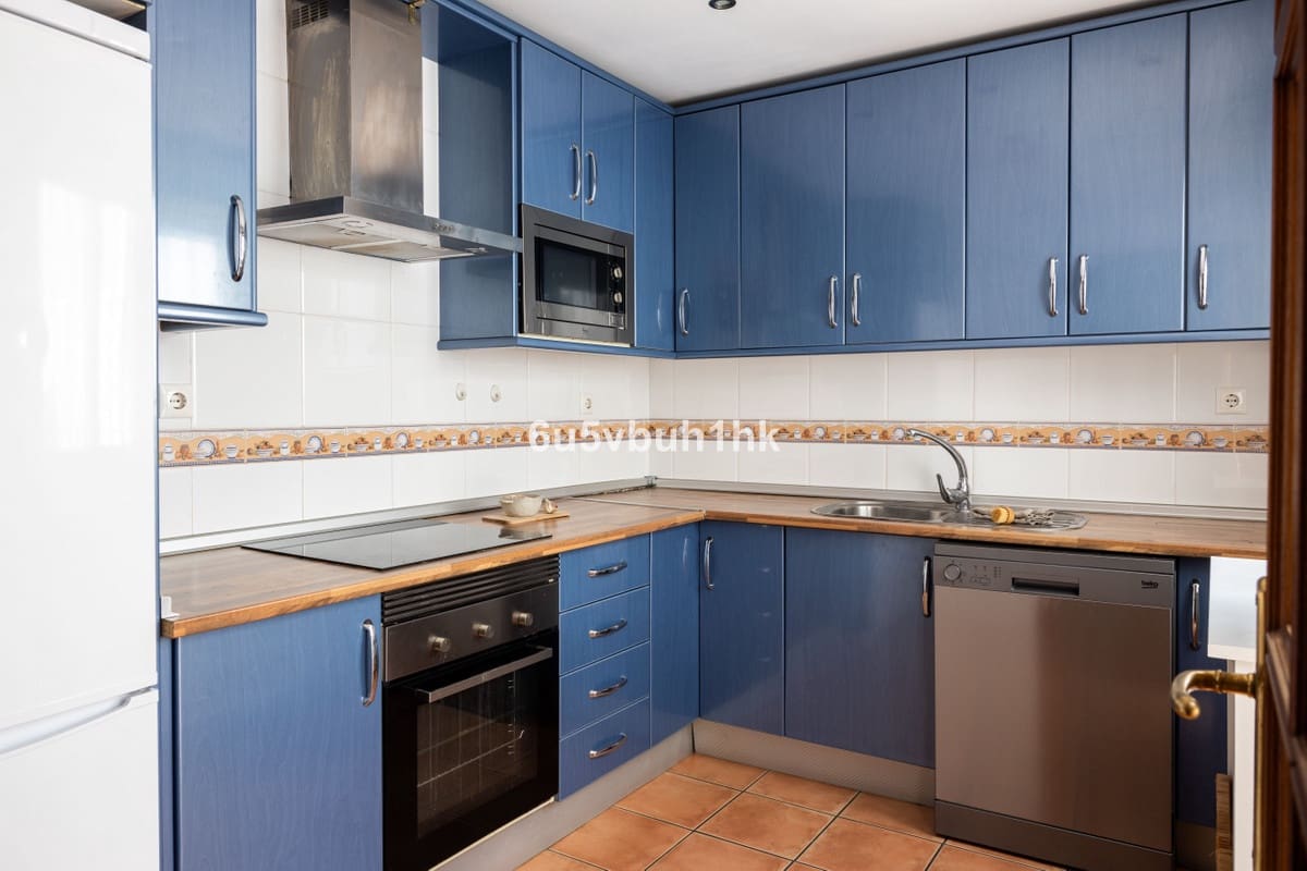 4 bedroom Townhouse for sale in Fuengirola - € 549,000 (Ref: 9518180)