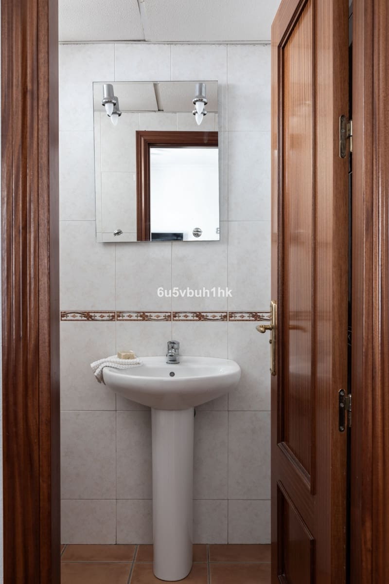 4 bedroom Townhouse for sale in Fuengirola - € 549,000 (Ref: 9518180)