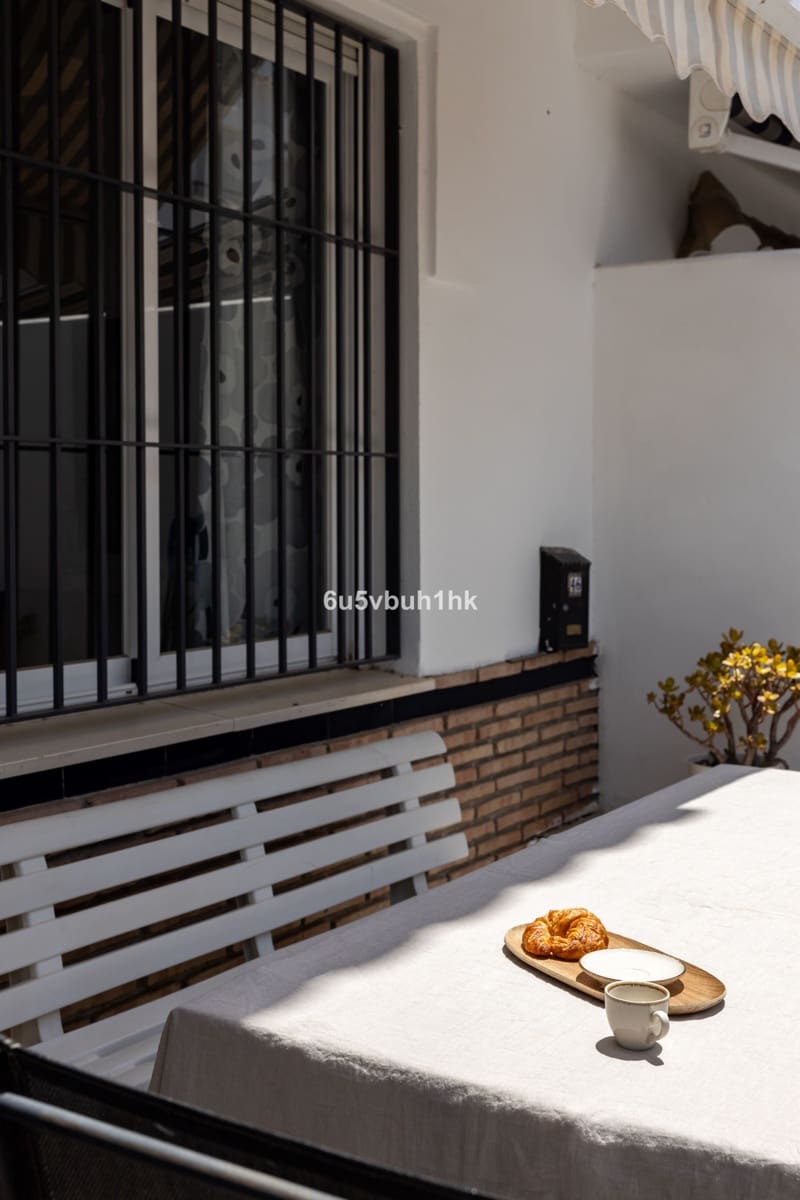 4 bedroom Townhouse for sale in Fuengirola - € 549,000 (Ref: 9518180)