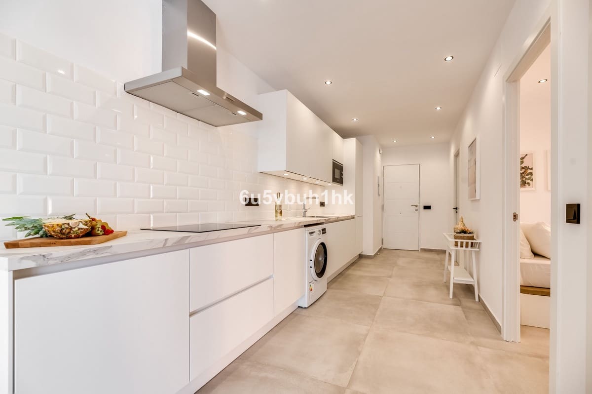 5 slaapkamer Appartement te koop in El Paraiso - € 749.000 (Ref: 9518181)