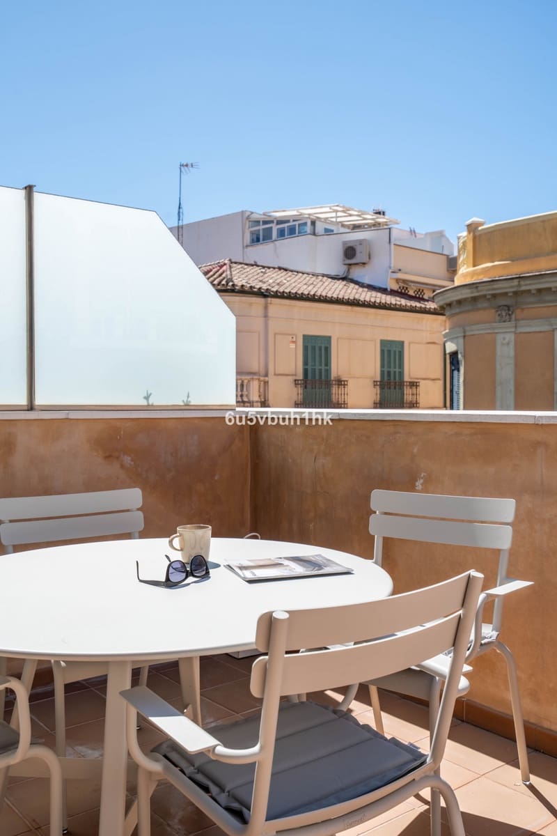 2 soverom Leilighet til salgs i Malaga by - € 850 000 (Ref: 9518184)