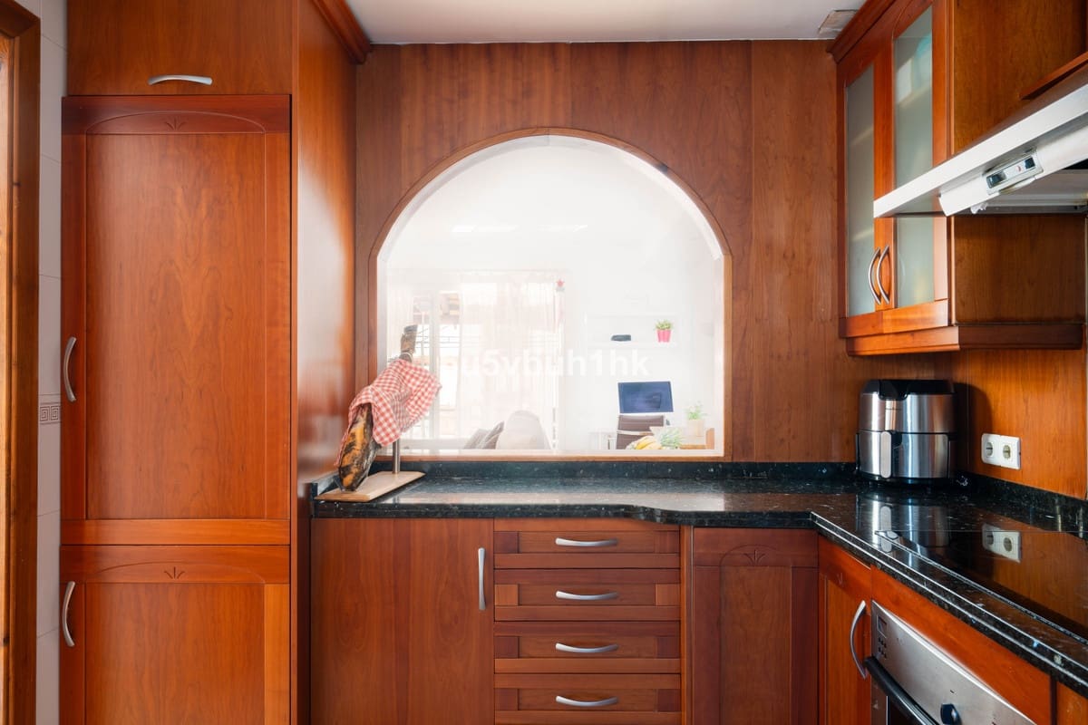 3 sovrum Finca/Hus på landet till salu i El Coto med pool - 650 000 € (Ref: 9518186)