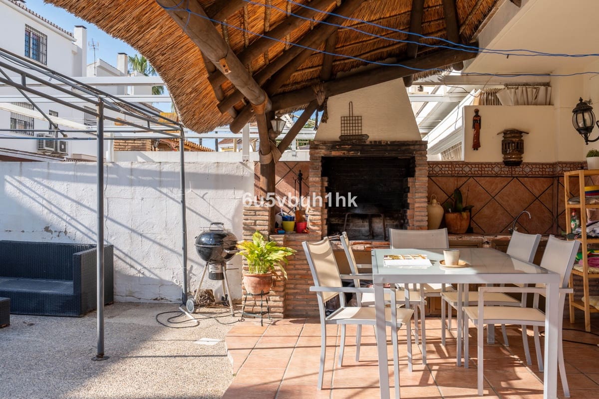 3 sovrum Finca/Hus på landet till salu i El Coto med pool - 650 000 € (Ref: 9518186)