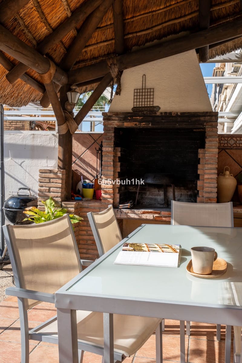 3 sovrum Finca/Hus på landet till salu i El Coto med pool - 650 000 € (Ref: 9518186)