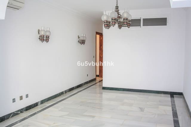 2 Zimmer Apartment zu verkaufen in Casco Antiguo, Marbella mit Pool - 420.000 € (Ref: 9518188)