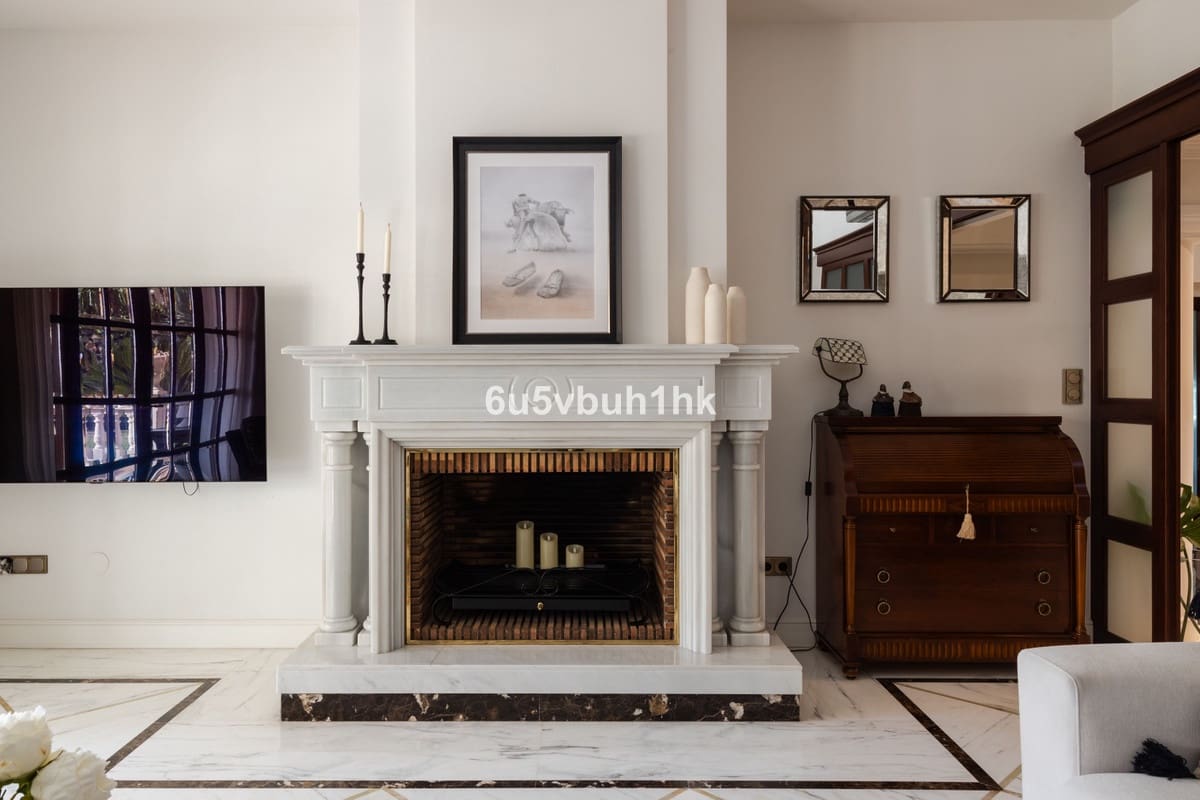 Chalet de 6 habitaciones en Málaga ciudad en venta con piscina - 3.450.000 € (Ref: 9518190)