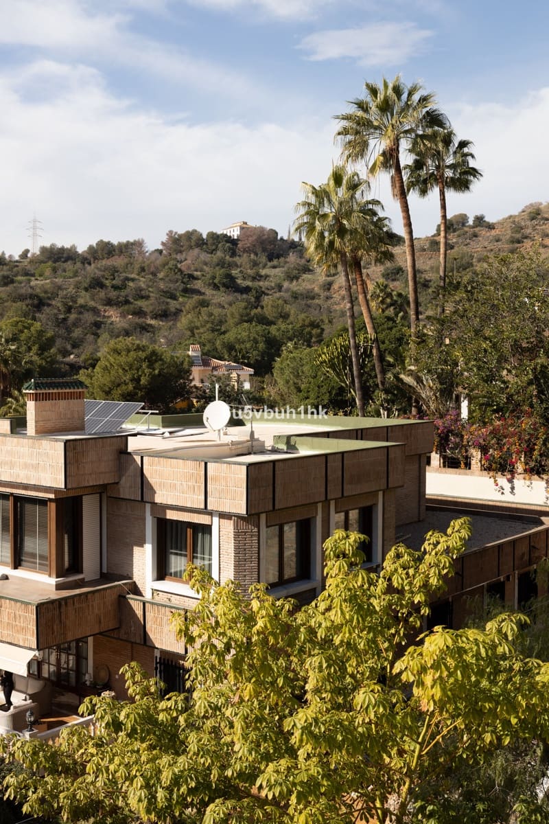 Chalet de 6 habitaciones en Málaga ciudad en venta con piscina - 3.450.000 € (Ref: 9518190)