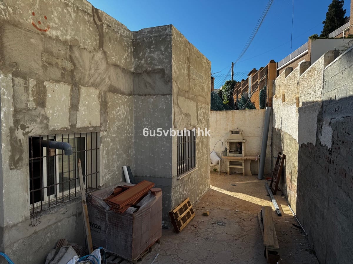 4 sovrum Villa till salu i Malaga stad - 890 000 € (Ref: 9518191)