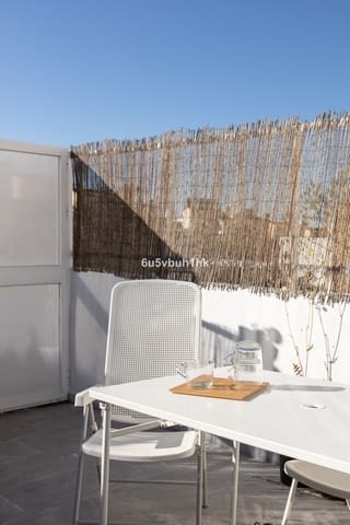 Apartamento de 2 habitaciones en Parque Central, Estepona en venta - 218.000 € (Ref: 9518192)