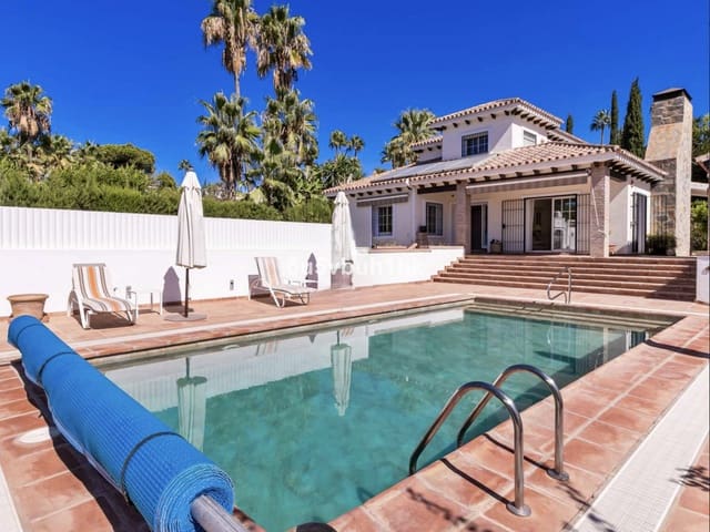 5 quarto Casa em Banda para venda em El Paraiso, Estepona com piscina - 1 490 000 € (Ref: 9518193)