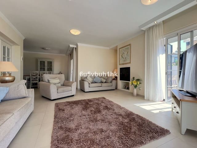 5 quarto Casa em Banda para venda em El Paraiso, Estepona com piscina - 1 490 000 € (Ref: 9518193)