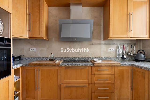 3 bedroom Penthouse for sale in Los Monteros, Marbella with pool - € 800,000 (Ref: 9518195)