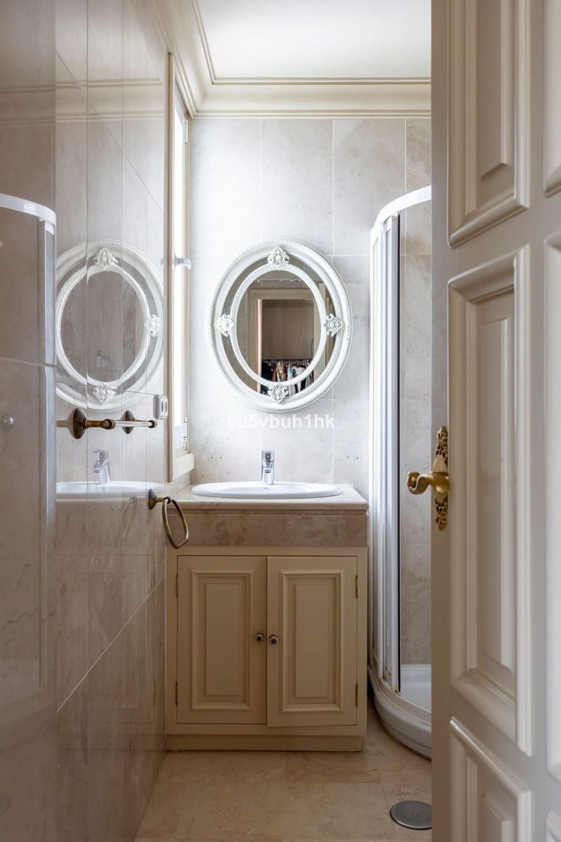 3 bedroom Penthouse for sale in Los Monteros with pool - € 800,000 (Ref: 9518195)