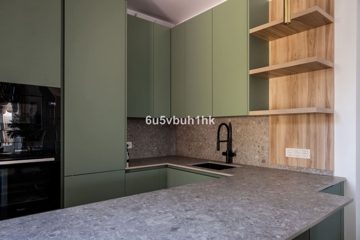 3 slaapkamer Penthouse te koop in Malaga stad - € 1.164.000 (Ref: 9518197)