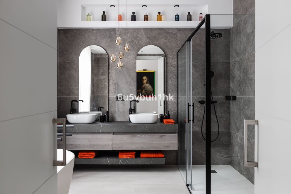 3 slaapkamer Penthouse te koop in Malaga stad - € 1.164.000 (Ref: 9518197)