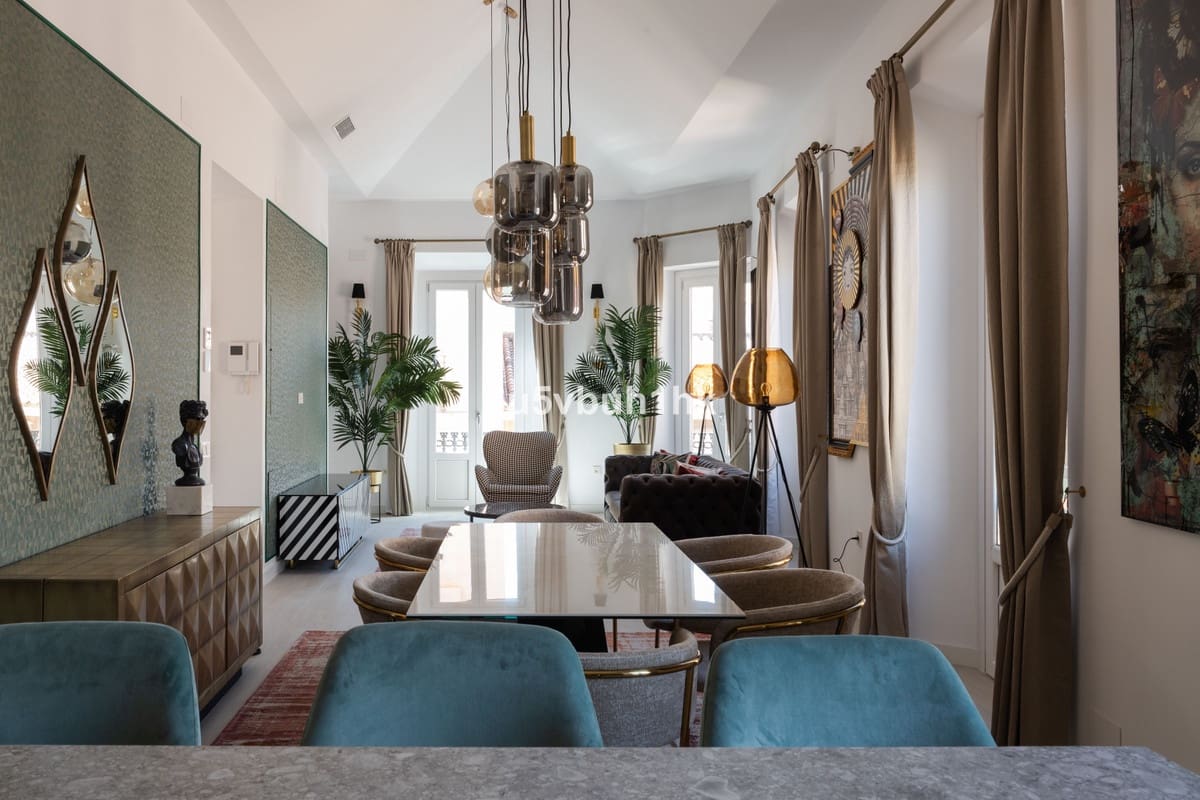 3 slaapkamer Penthouse te koop in Malaga stad - € 1.164.000 (Ref: 9518197)