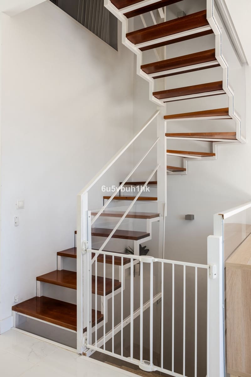 Finca/Casa Rural de 4 habitaciones en Fuengirola en venta con piscina - 595.000 € (Ref: 9518200)