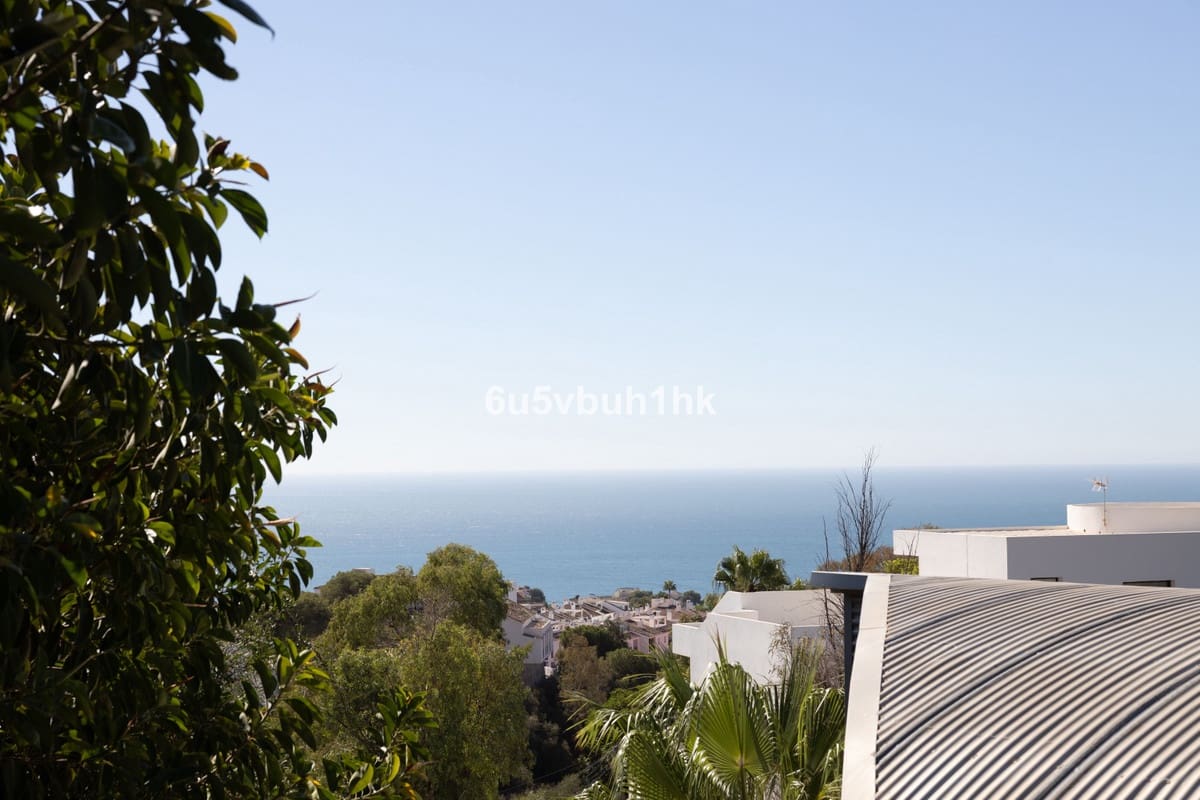 Finca/Casa Rural de 4 habitaciones en Fuengirola en venta con piscina - 595.000 € (Ref: 9518200)