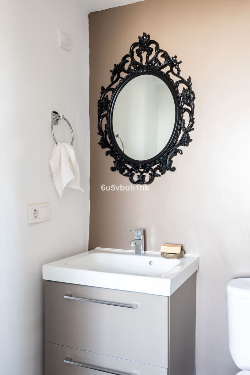 3 bedroom Apartment for sale in San Pedro de Alcantara - € 360,000 (Ref: 9518201)