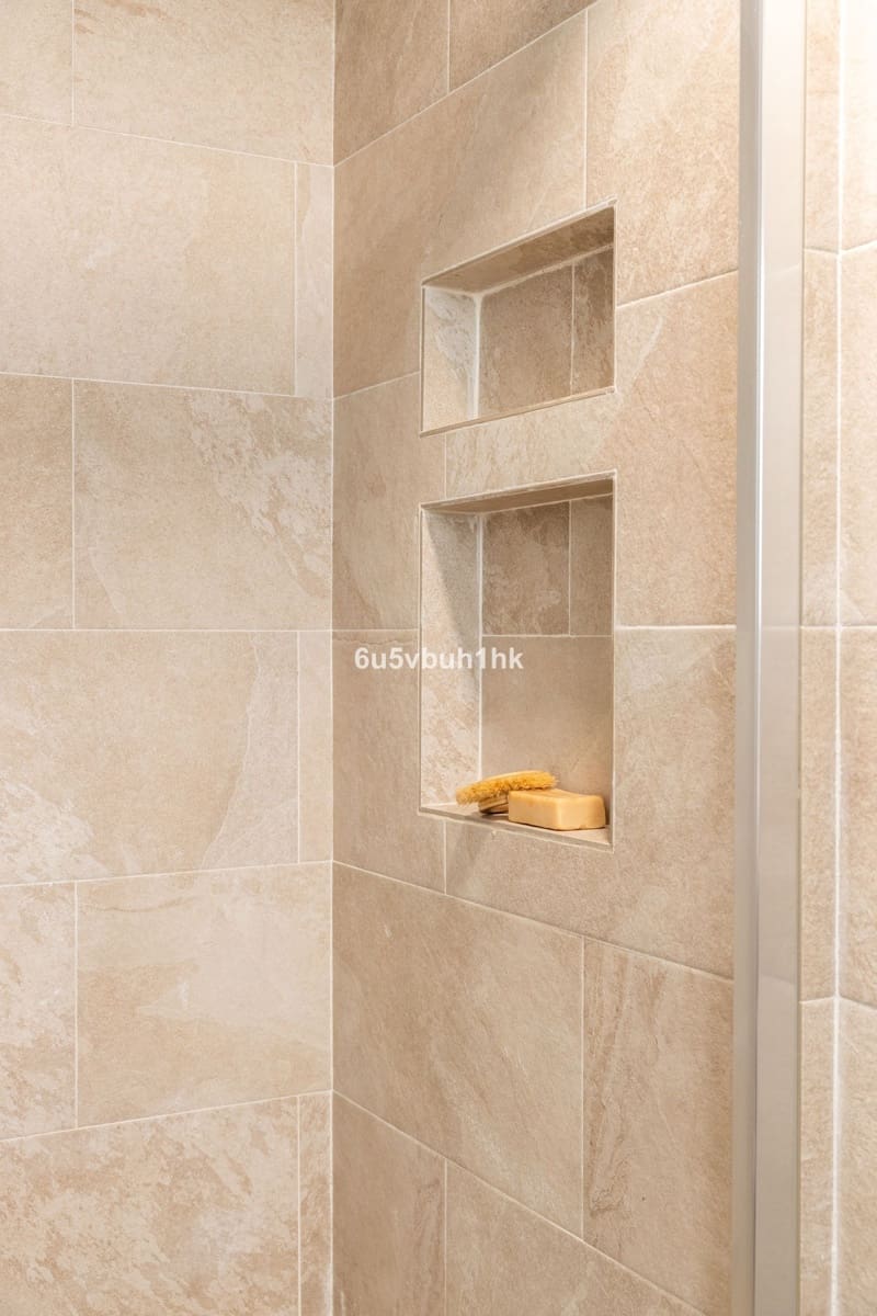 3 bedroom Apartment for sale in San Pedro de Alcantara - € 360,000 (Ref: 9518201)