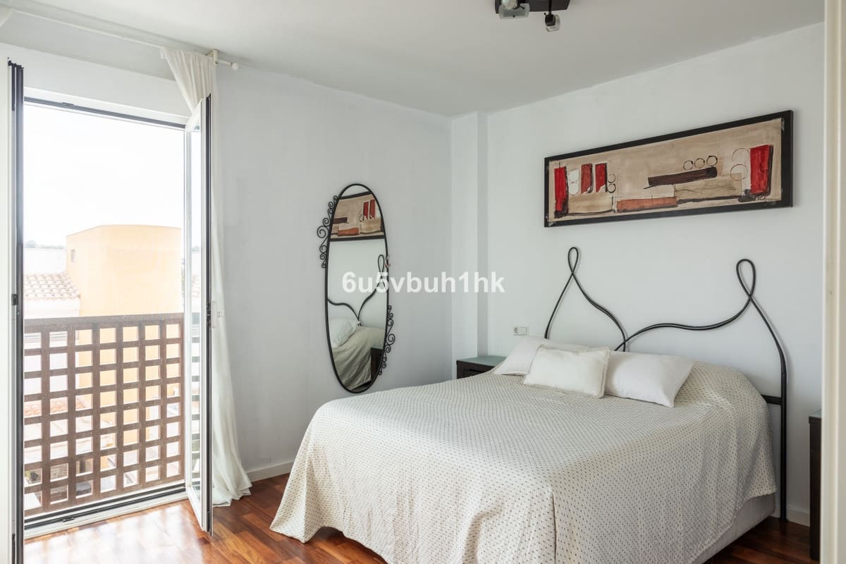 3 slaapkamer Huis te koop in Mijas - € 425.000 (Ref: 9518203)