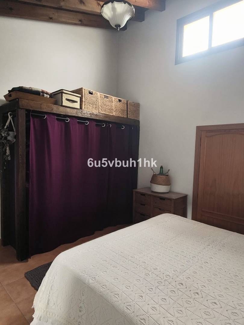 5 bedroom Townhouse for sale in Malaga city - € 3,600,000 (Ref: 9518209)