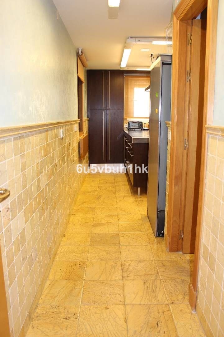 3 makuuhuone Huoneisto myytävänä paikassa Manilva mukana uima-altaan - 749 000 € (Ref: 9518210)