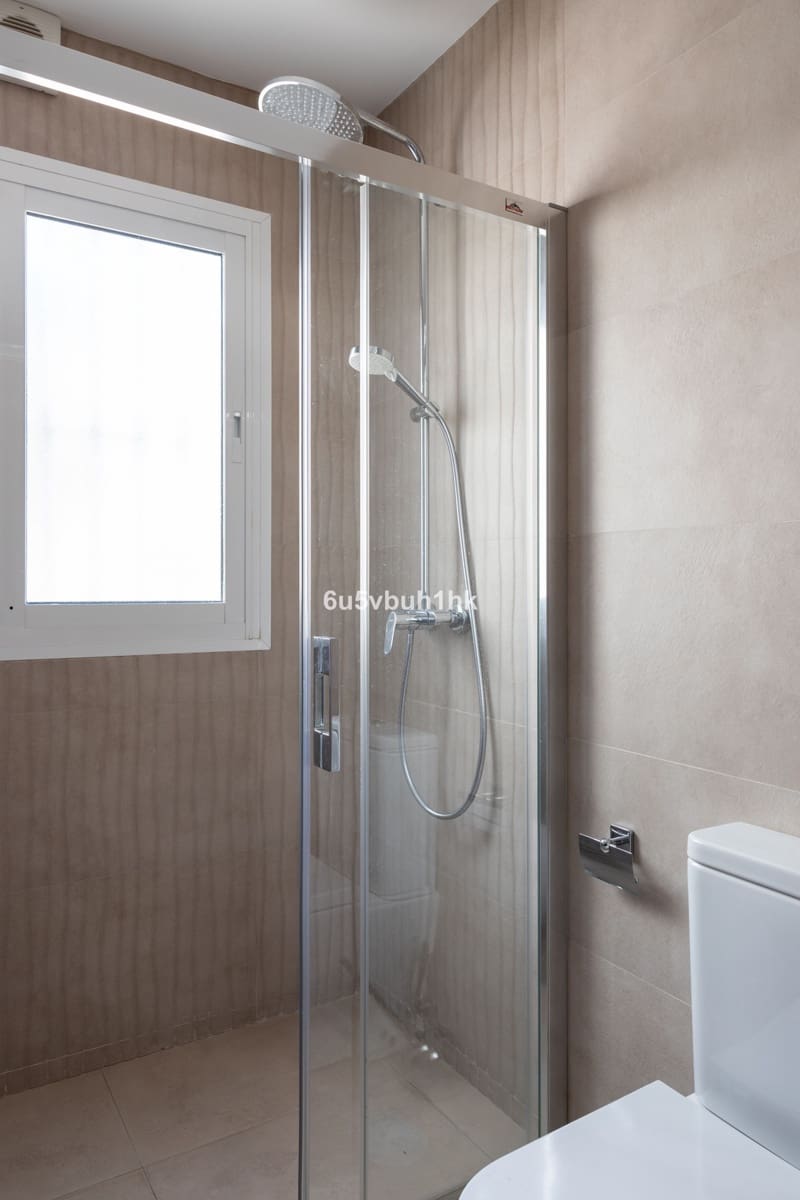 4 makuuhuone Huvila myytävänä paikassa La Capellania mukana uima-altaan - 1 170 000 € (Ref: 9518211)