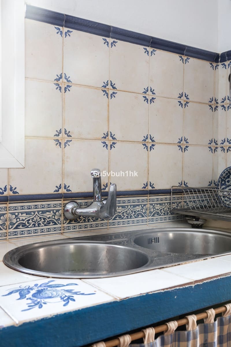 4 bedroom Villa for sale in El Chaparral with pool - € 1,680,000 (Ref: 9518212)