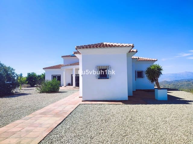 9 slaapkamer Huis te koop in Arenas met zwembad - € 1.450.000 (Ref: 9518213)