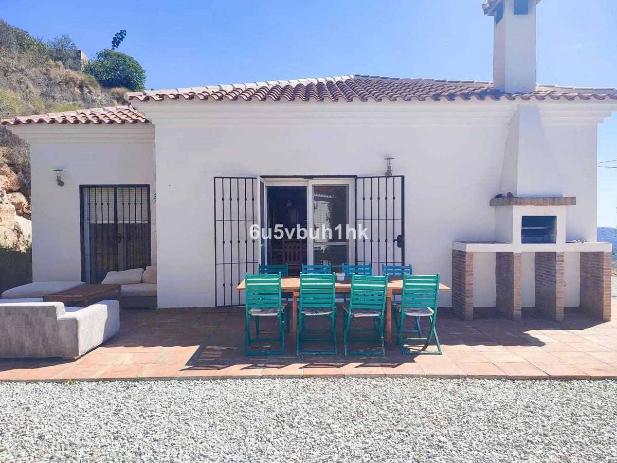 9 slaapkamer Huis te koop in Arenas met zwembad - € 1.450.000 (Ref: 9518213)