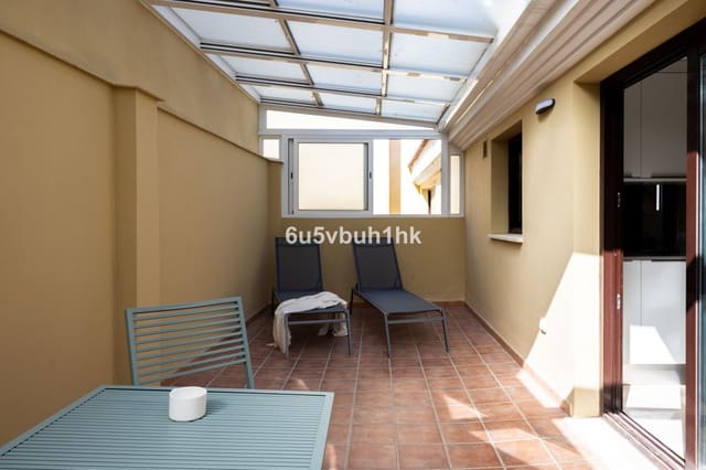 1 soverom Penthouse til salgs i Centro Historico, Málaga by - € 295 000 (Ref: 9518215)