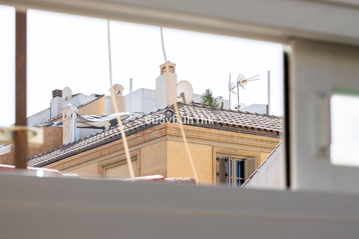 1 soverom Penthouse til salgs i Malaga by - € 295 000 (Ref: 9518215)