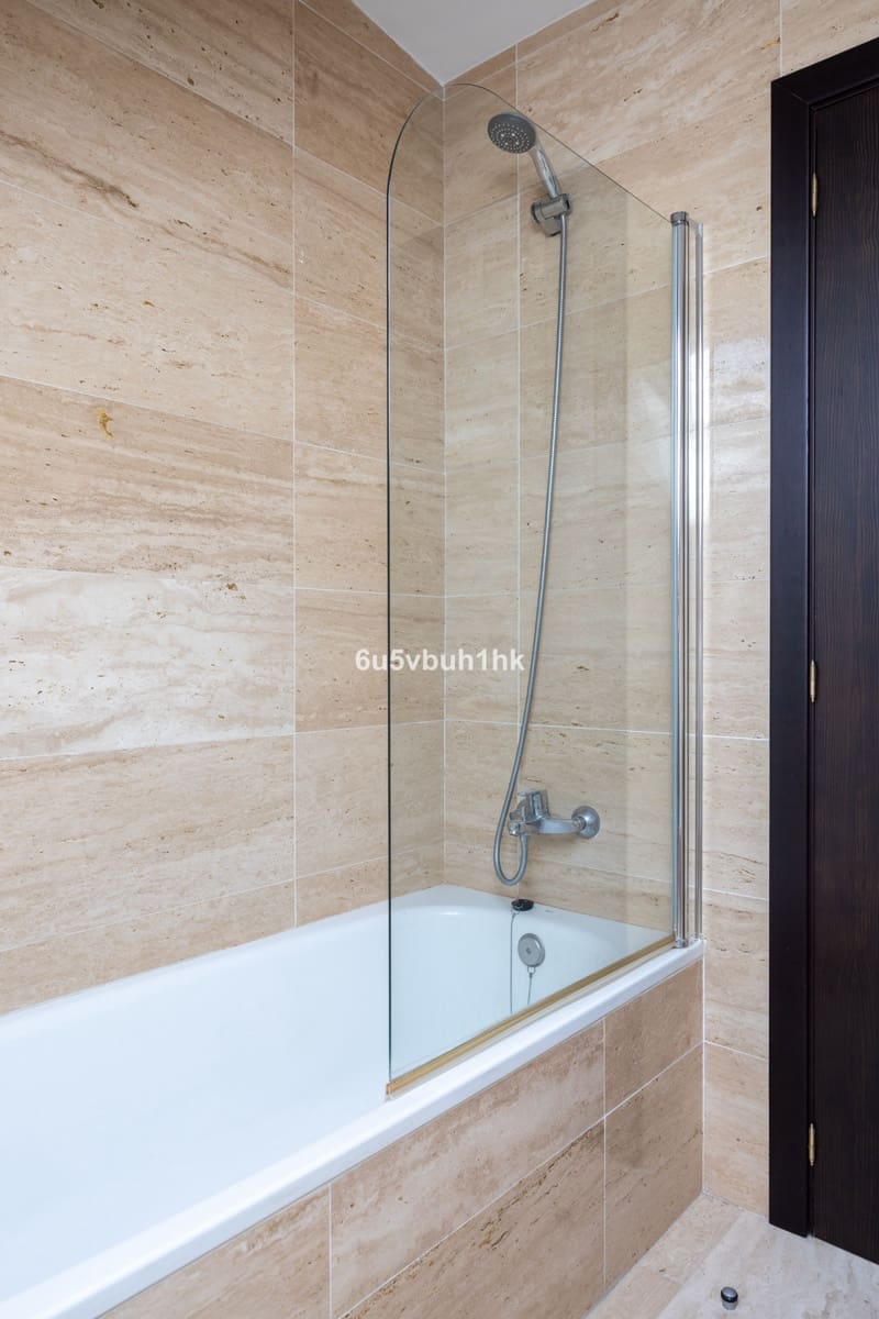 1 soverom Penthouse til salgs i Malaga by - € 295 000 (Ref: 9518215)