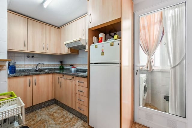 3 sypialnia Penthouse na sprzedaż w Las Piscinas Naturales, Torrevieja - 229 000 € (Ref: 9518219)