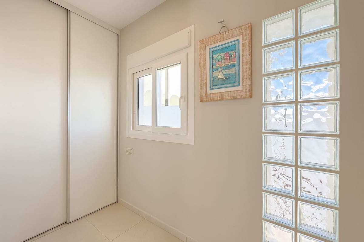 3 chambre Villa/Maison à vendre à Mijas avec piscine - 1 180 000 € (Ref: 9518220)