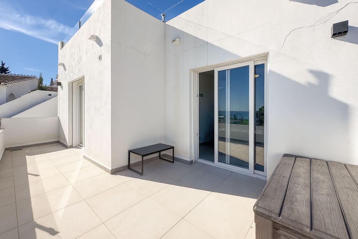 3 chambre Villa/Maison à vendre à Mijas avec piscine - 1 180 000 € (Ref: 9518220)