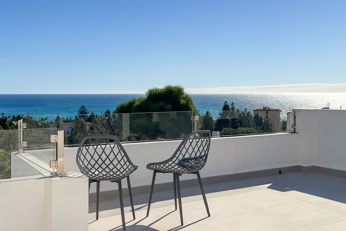 3 chambre Villa/Maison à vendre à Mijas avec piscine - 1 180 000 € (Ref: 9518220)