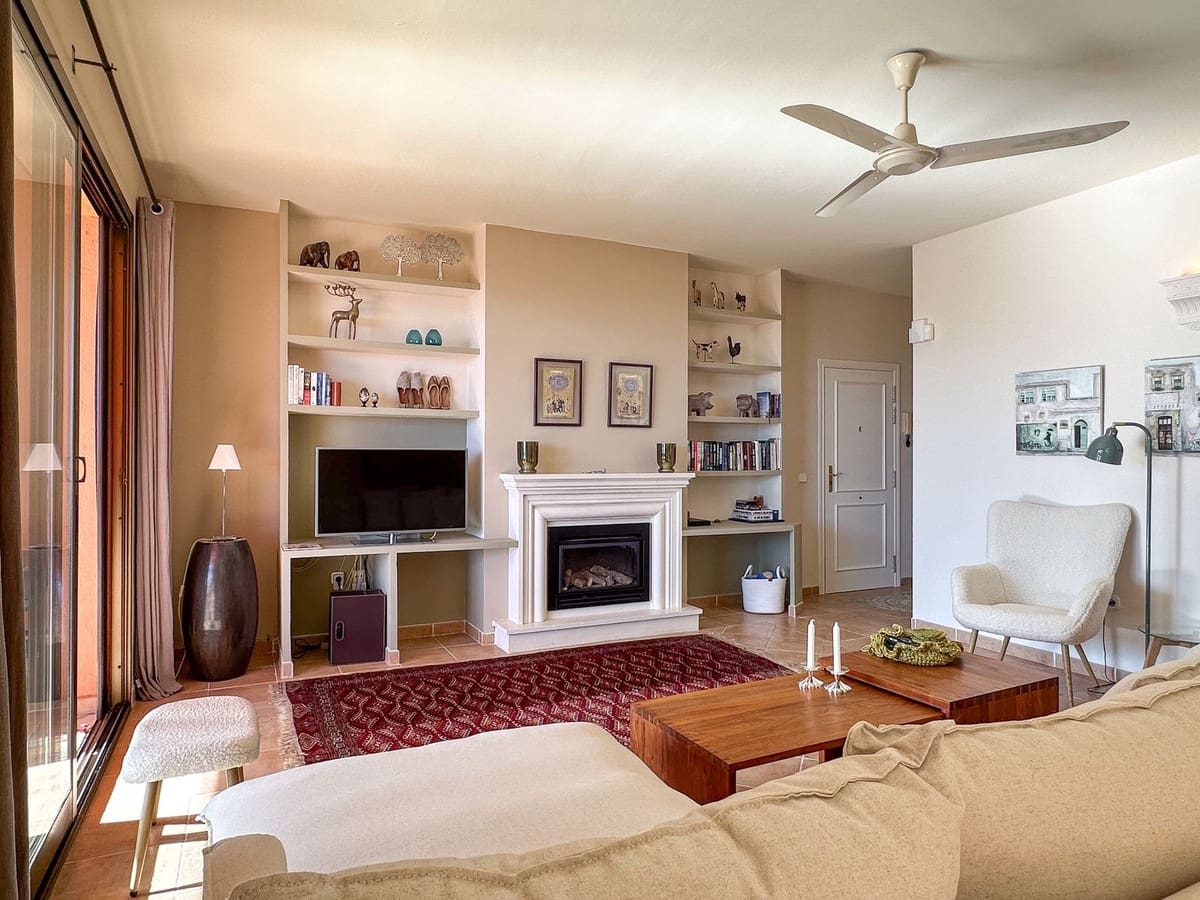 3 bedroom Apartment for sale in La Mairena - € 475,000 (Ref: 9518221)