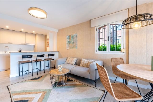 3 sypialnia Apartament na sprzedaż w Casco Antiguo, Marbella - 525 000 € (Ref: 9518226)