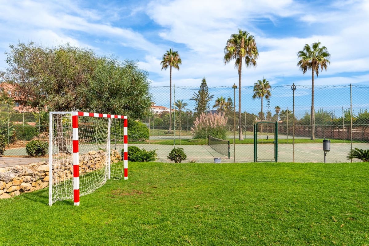 3 sypialnia Apartament na sprzedaż w Marbella - 525 000 € (Ref: 9518226)