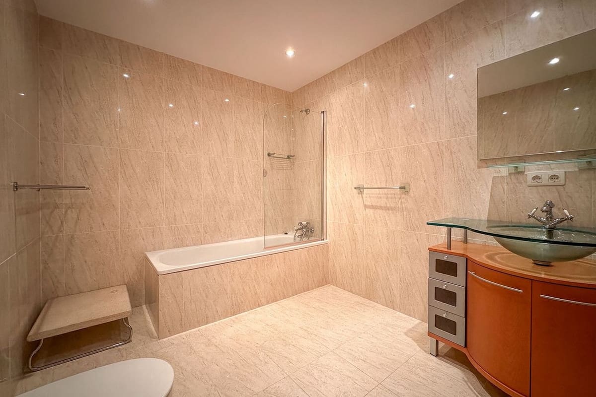 4 bedroom Villa for sale in Cerro del Aguila with pool - € 995,000 (Ref: 9518231)