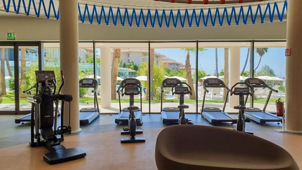 3 slaapkamer Appartement te koop in Fuengirola met garage - € 769.000 (Ref: 9518232)