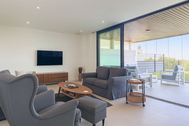 2 chambre Appartement à vendre à El Higuerón, Fuengirola - 575 000 € (Ref: 9518235)