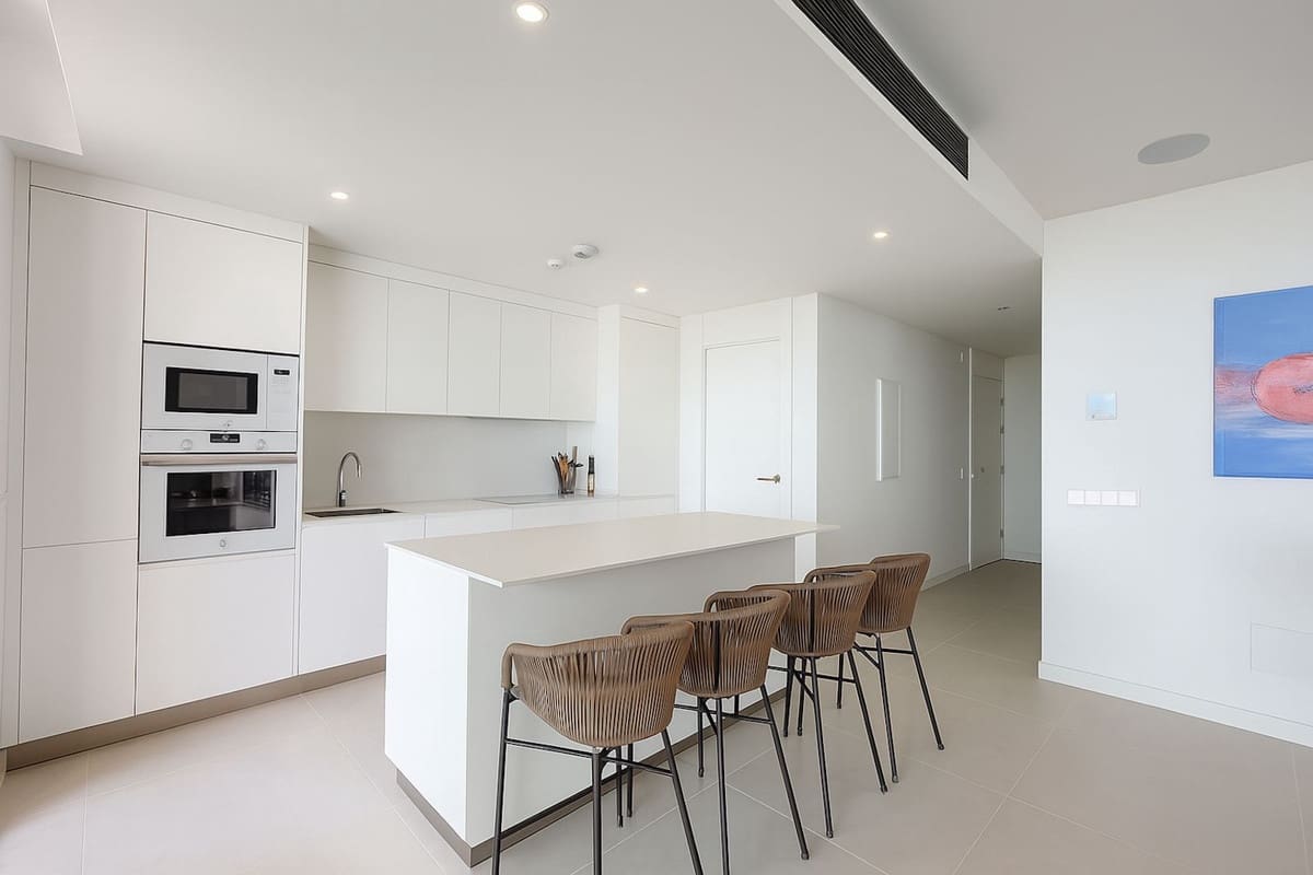 2 Zimmer Apartment zu verkaufen in Fuengirola mit Garage - 575.000 € (Ref: 9518235)