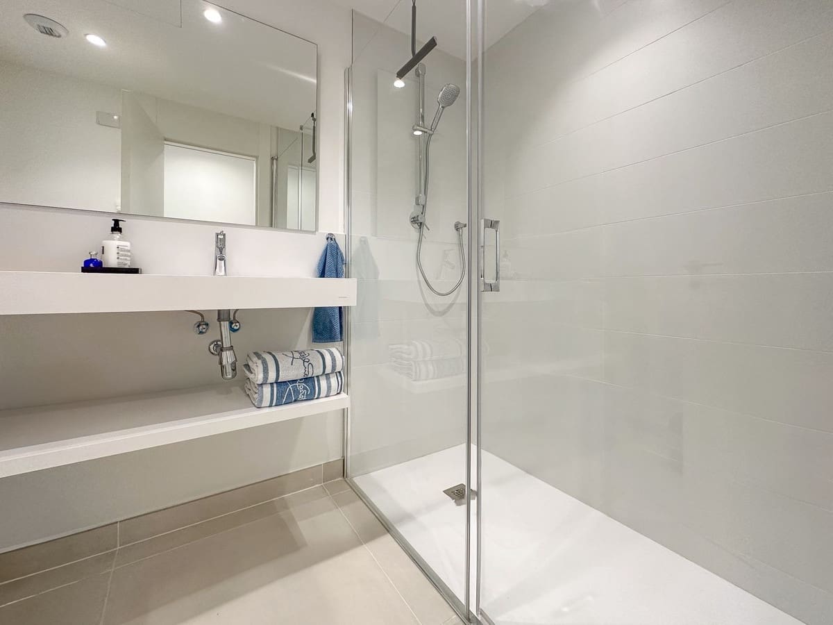 2 Zimmer Apartment zu verkaufen in Fuengirola mit Garage - 575.000 € (Ref: 9518235)