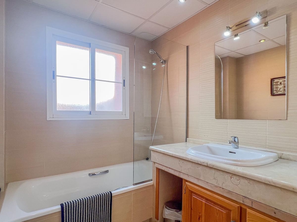 4 sypialnia Willa na sprzedaż w Cerro del Aguila z basenem - 850 000 € (Ref: 9518237)