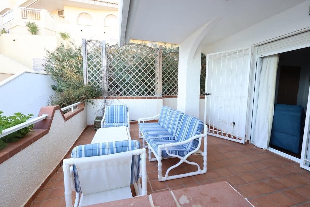 Bungalow de 2 habitaciones en Campoamor en venta - 300.000 € (Ref: 9518240)