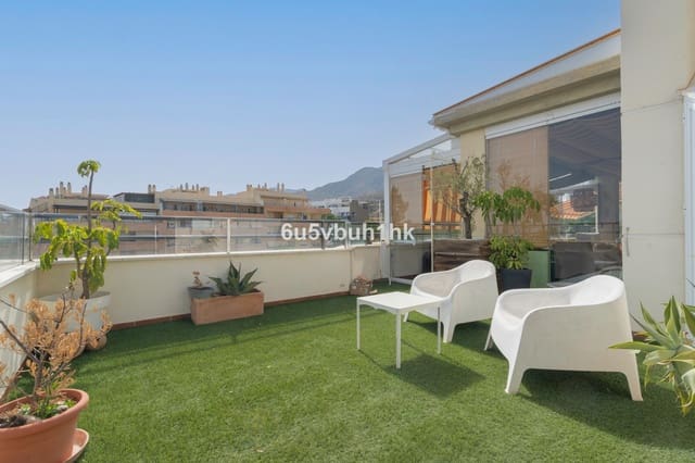 Ático de 4 habitaciones en Torremolinos en venta - 615.000 € (Ref: 9520521)