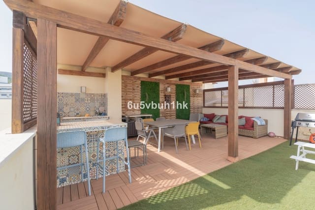 Ático de 4 habitaciones en Torremolinos en venta - 615.000 € (Ref: 9520521)